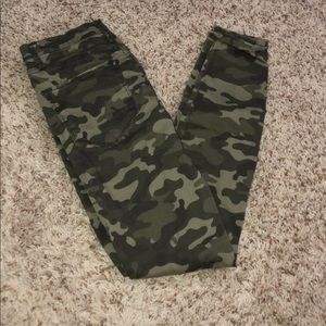 Size 3 Mudd camo jeans